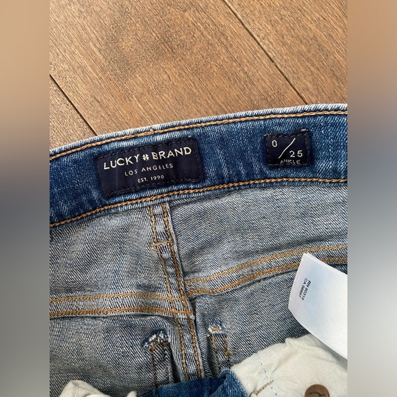 ❤️4 for $25❤️ Lucky‎ brand jeans size 0/25 - Picture 3 of 4
